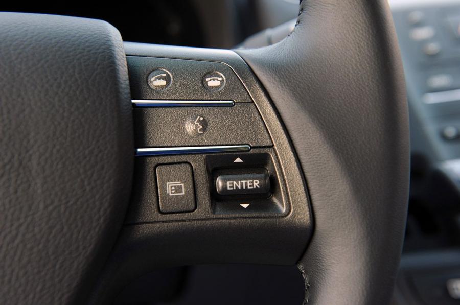  Lexus HS250h 2009 года  (фото 161 из 273)